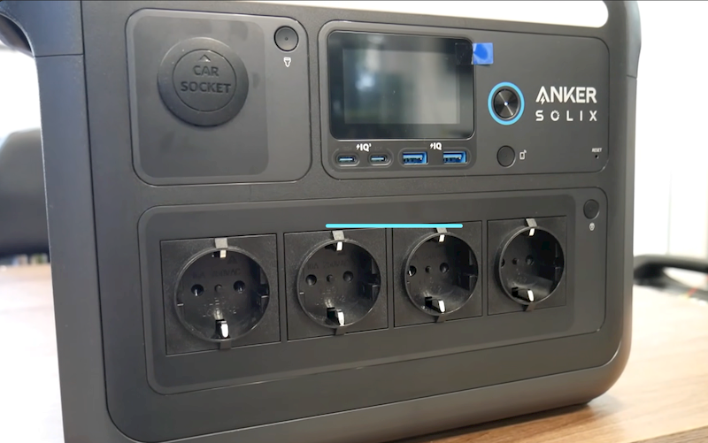 портативні зарядні станції Anker SOLIX C1000X