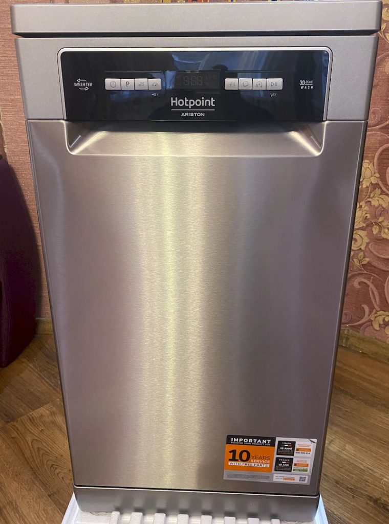 Посудомийні машини Hotpoint-Ariston HSFO 3T235 WC X
