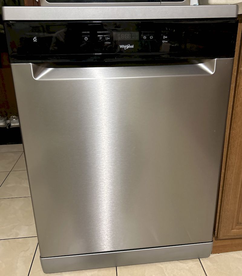 Посудомийні машини Whirlpool W2FHD624X