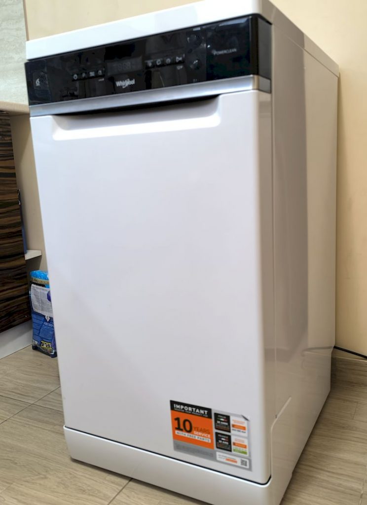 Посудомийні машини Whirlpool WSFO 3O23 PF