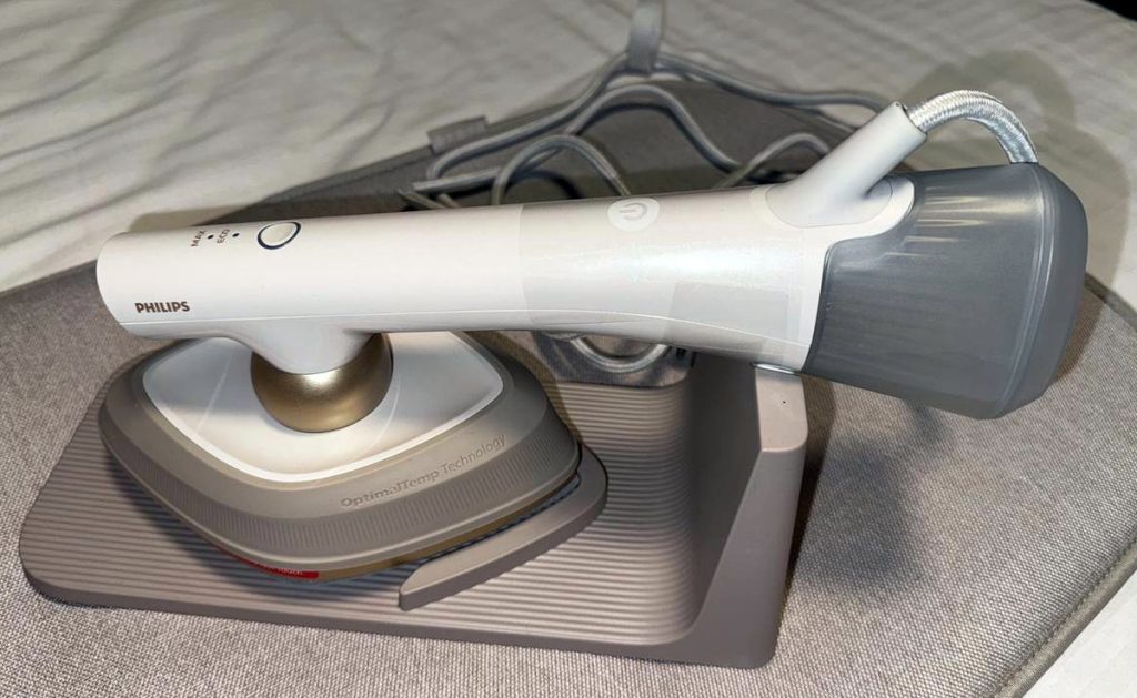 Philips Oneturn Gc213/10 — Мобільність у кишені